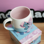 Caneca Maggie 400ml Stitch Namorados